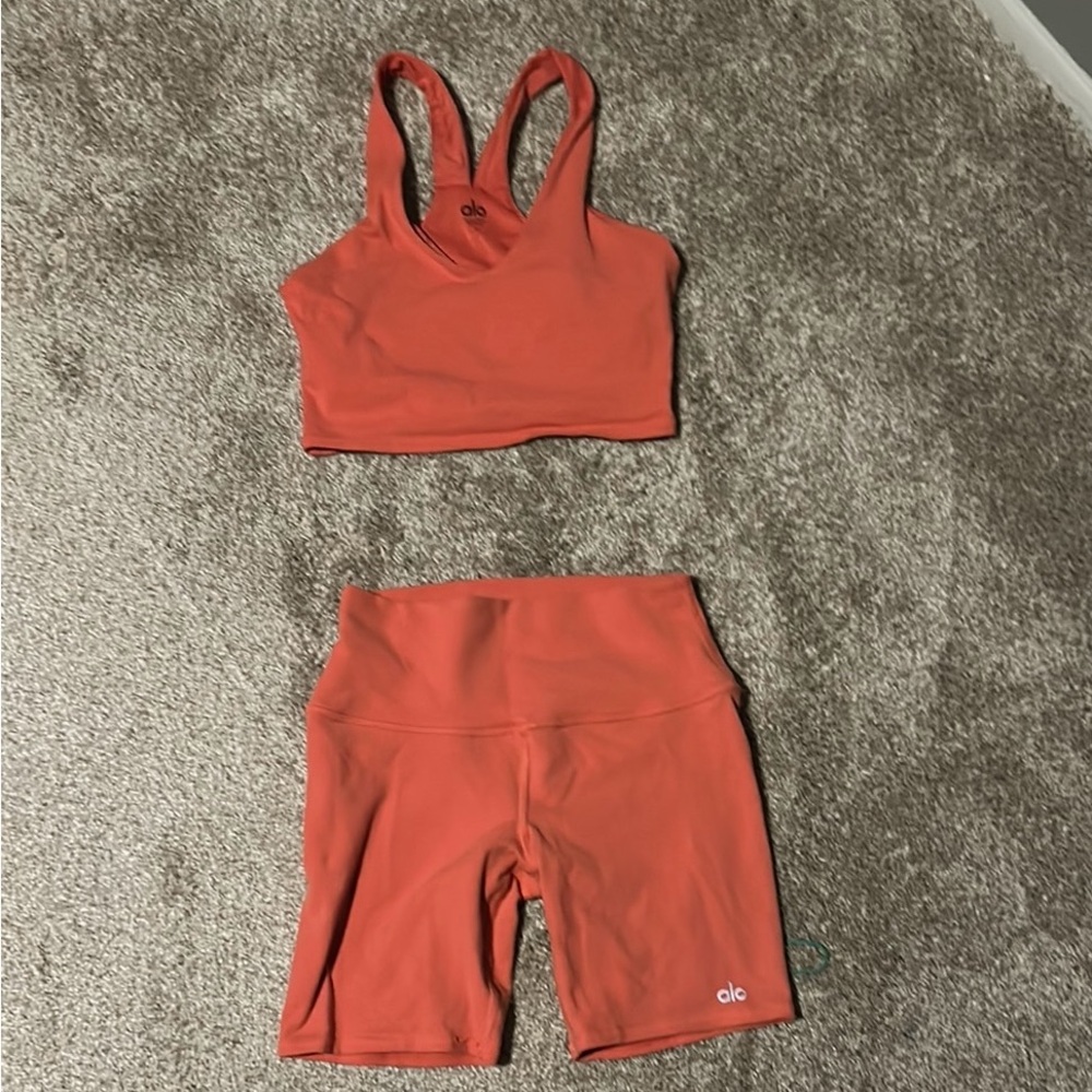 ALO Yoga pink set
